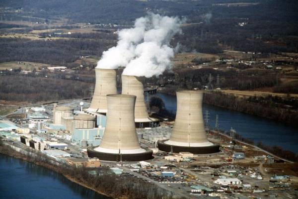 Reaktor nuklir akan menghasilkan energi