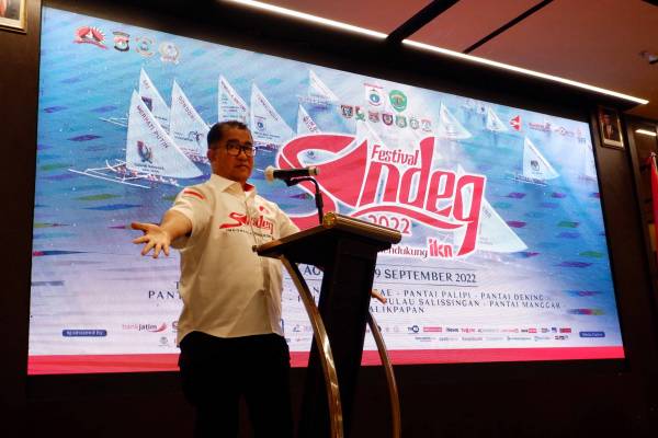 Festival Sandeq 2022 Siap Arungi Selat Makassar Menuju IKN