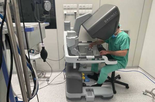Gdansk Hospital Uses Robots for Pediatric Urinary Tract Surgery