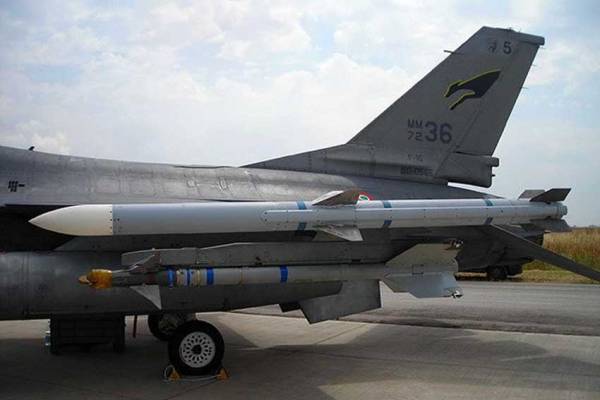 Rudal AMRAAM Generasi Ke-5 Bikin F-16 Makin Ganas, Hancurkan Target Sejauh 180 Km