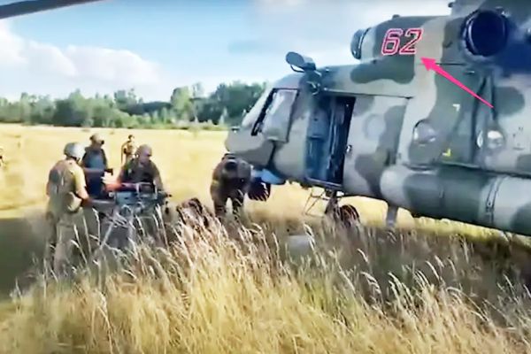 Presiden Ukraina Volodymyr Zelensky Pamer Helikopter Mi-8 Rusia