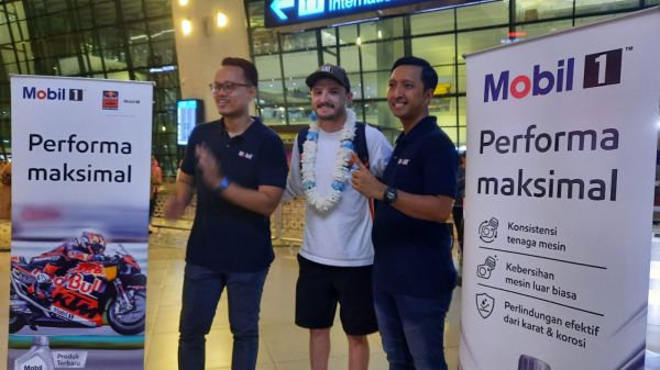 Brad Binder and Jack Miller Arrive in Jakarta to Attend the Launch of Mobil1 Lubricant Products