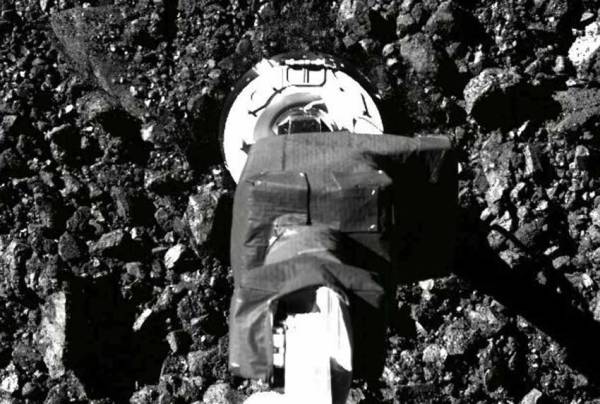 NASA Ungkap Harta Karun dari Sampel Aster0id Bennu

