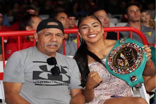 Biodata Adelaida Ruiz, Petinju Wanita Rank 1 WBC yang dimaksud Sempat Pensiun 10 Tahun sebab Hamil dan juga Melahirkan anak