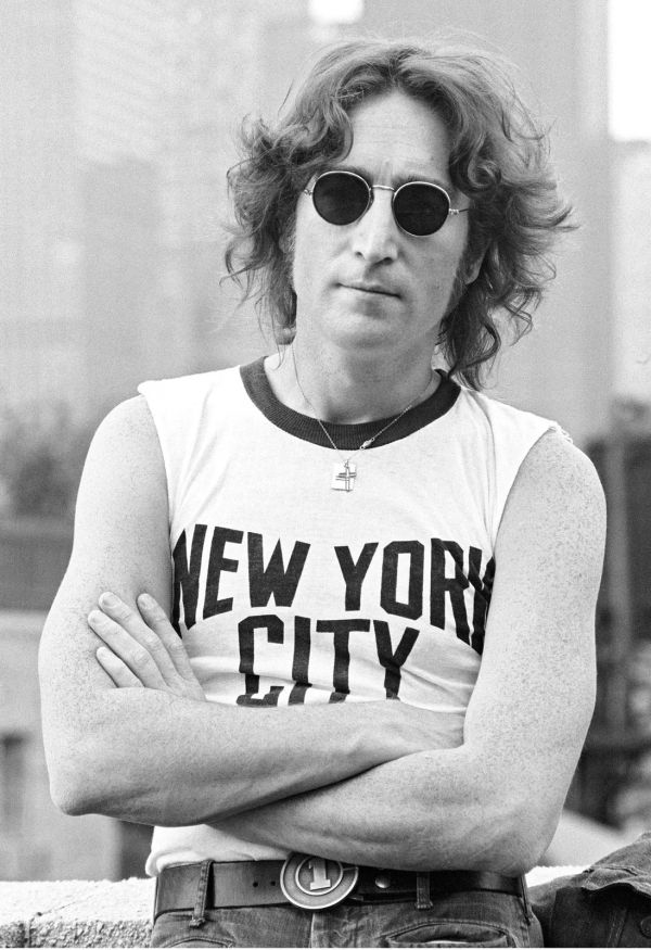 7 Artis Hollywood Tewas di Tangan Penggemar, John Lennon Ditembak dari Jarak Dekat