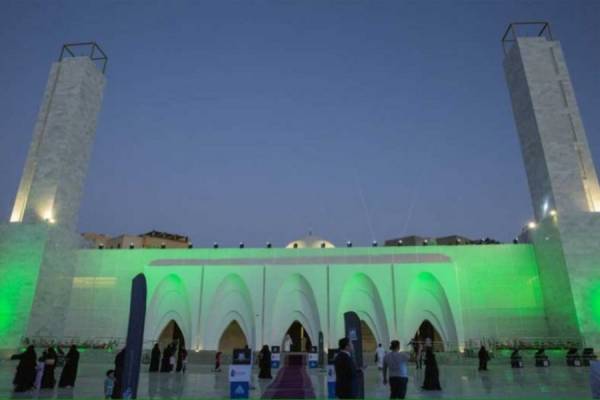 Arabia Saudita construyó la primera mezquita del mundo utilizando tecnología 3D