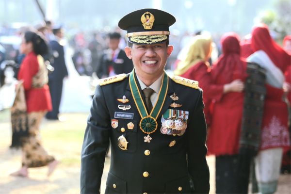 Jenderal Bintang 3 Duduki Jabatan Terakhir Lebih dari 2 Tahun, Nomor 1 Mantan Sesmilpres RI