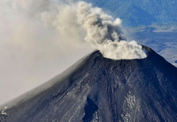 7 Negara yang Memiliki Gunung Berapi Paling Aktif, Indonesia Juaranya