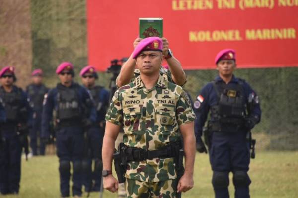 A row of 6 Special Forces Commanders in the TNI, from Danjen Kopassus to Dandenjaka